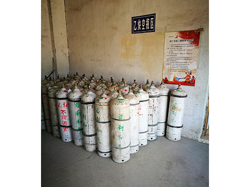 氣瓶
